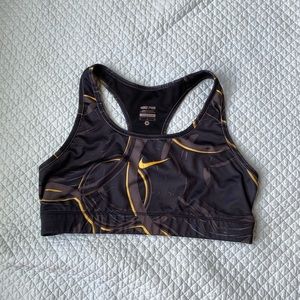 NIKE - Sports Bra!